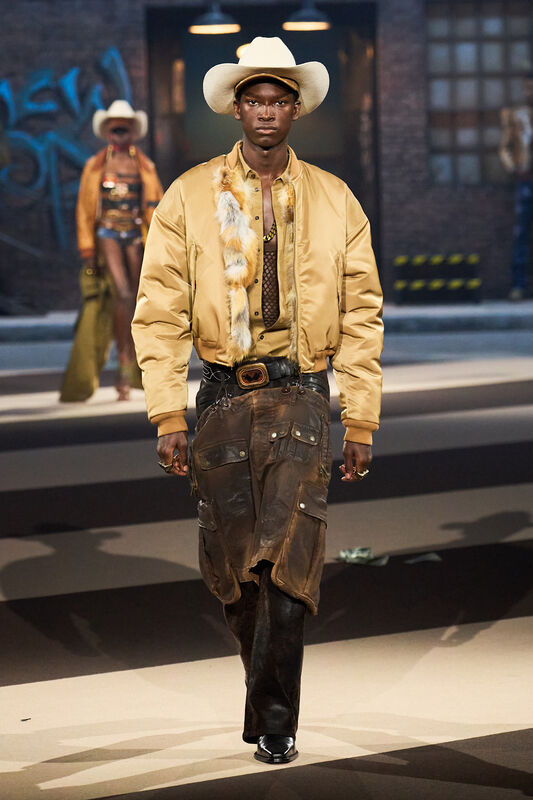 DSquared2 F25 009