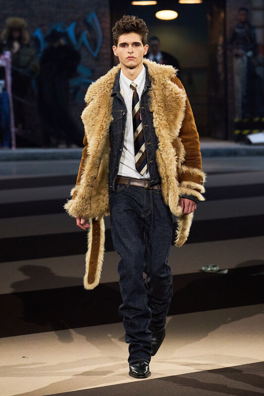 DSquared2 F25 027