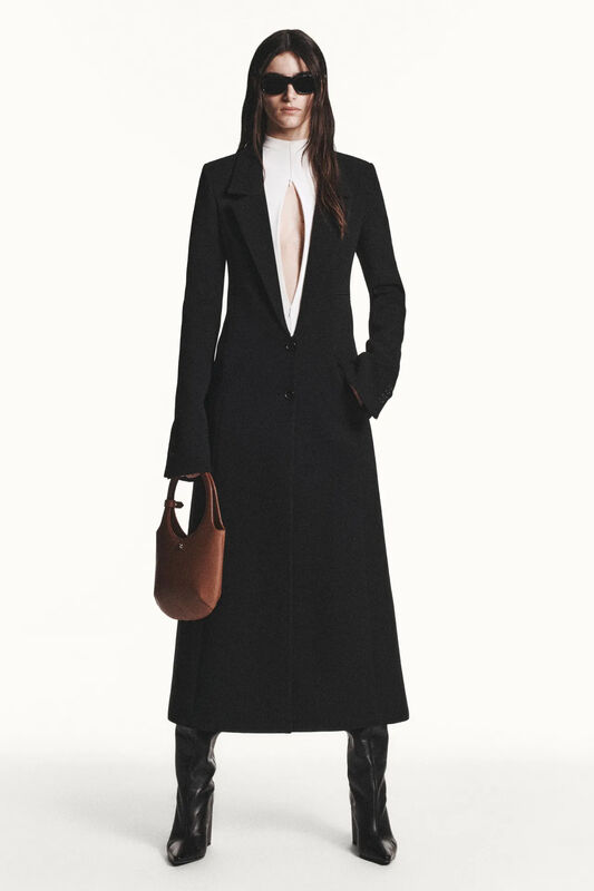 00042-courreges-pre-fall-2024-credit-brand_42_11zon