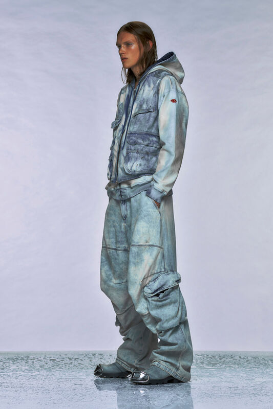 Diesel PreFall PO F24 022