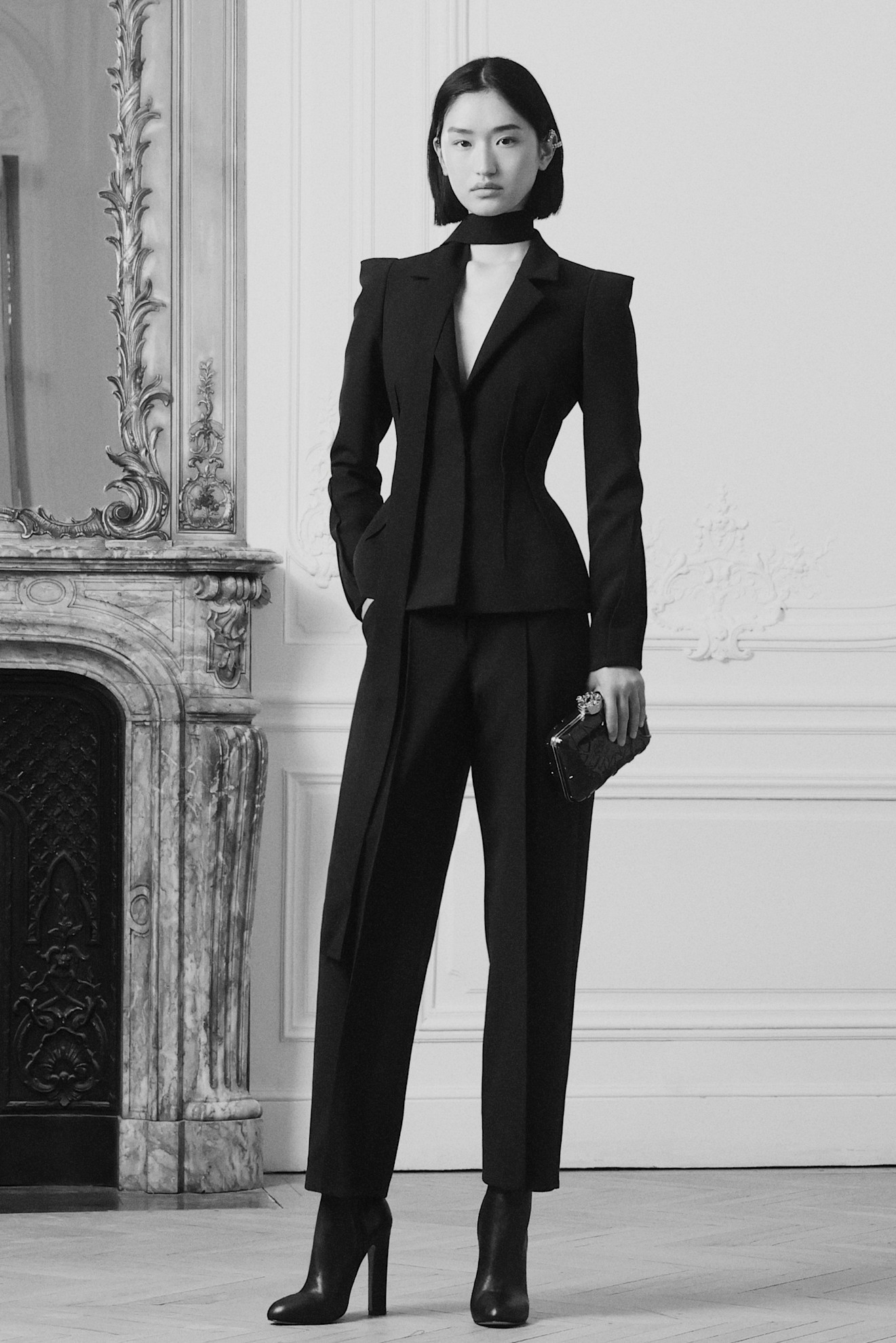 Elie Saab PreFall PO F24 010