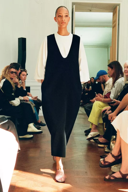 00002-the-row-pre—fall-2024-ready-to-wear-credit-brand
