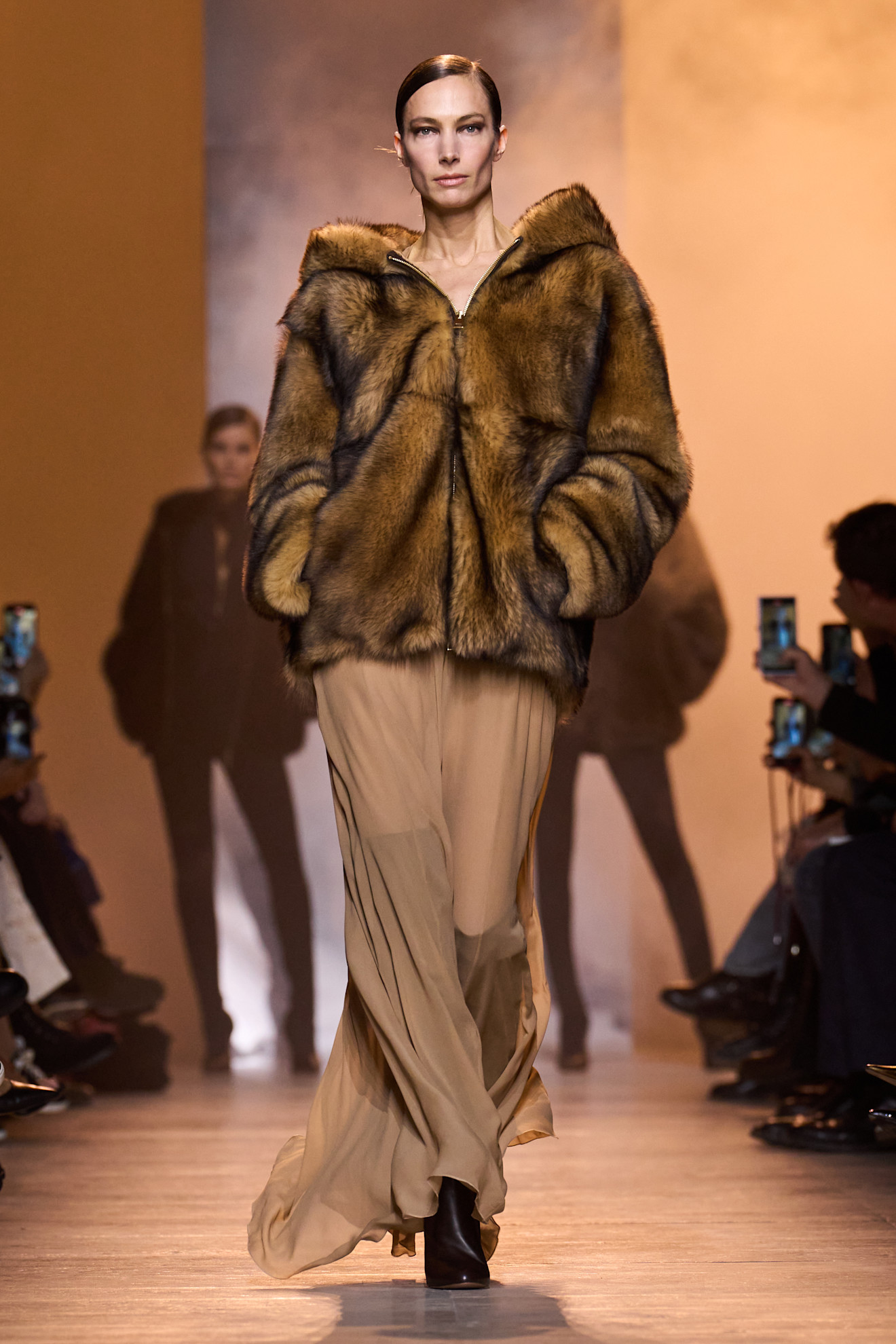 Elie Saab F25 001