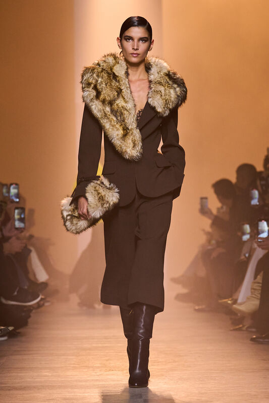 Elie Saab F25 018