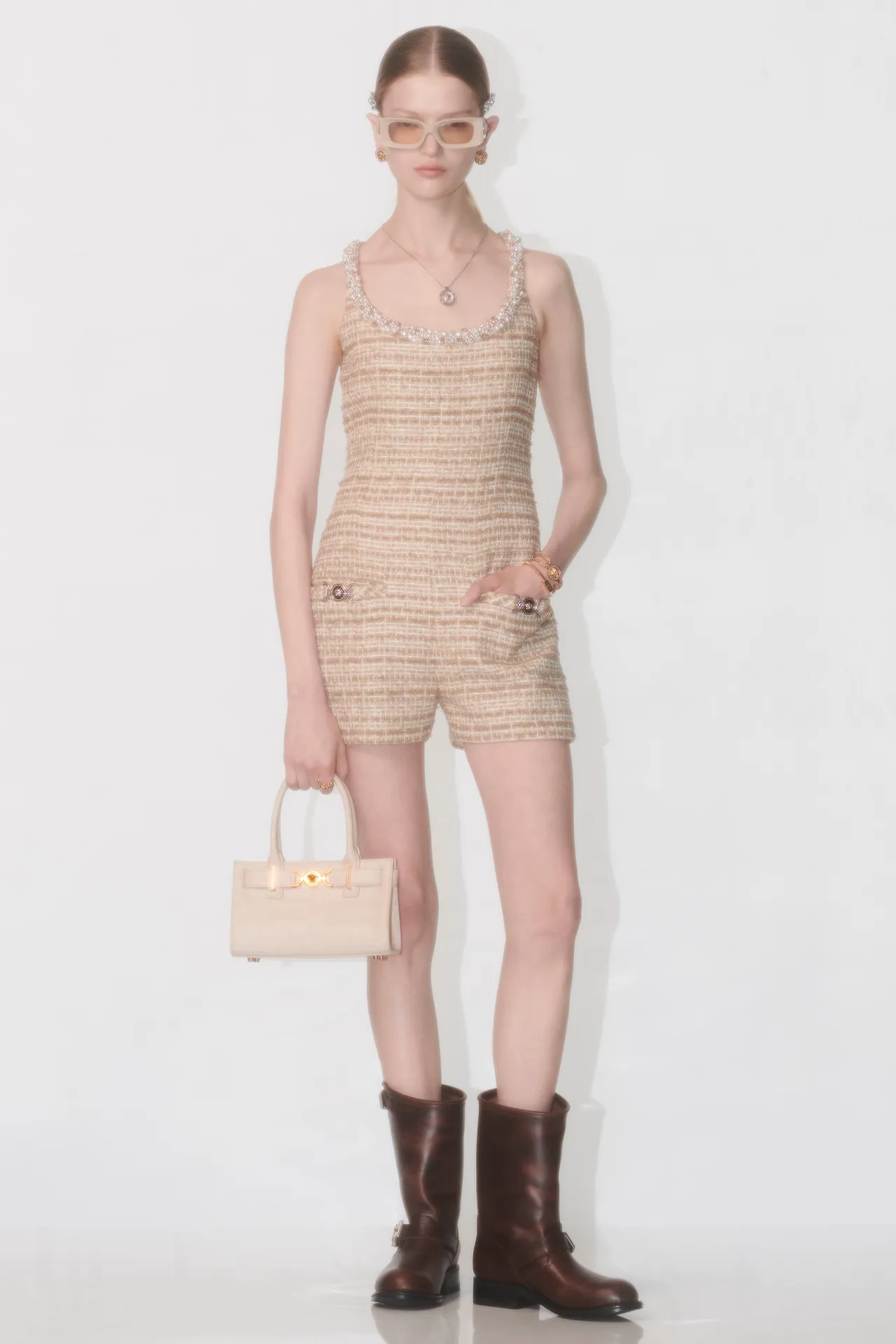 00012-versace-prefall-2024-credit-brand_34_11zon