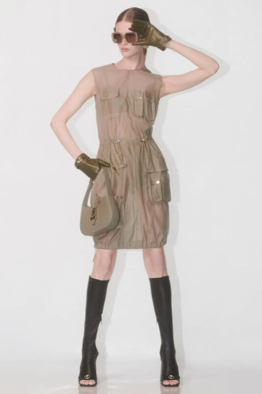 00016-versace-prefall-2024-credit-brand_20_11zon