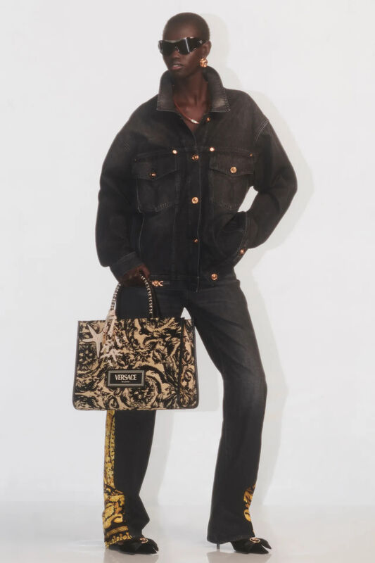 00027-versace-prefall-2024-credit-brand_17_11zon