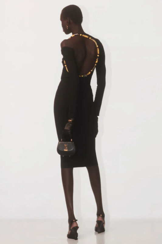 00028-versace-prefall-2024-credit-brand_18_11zon