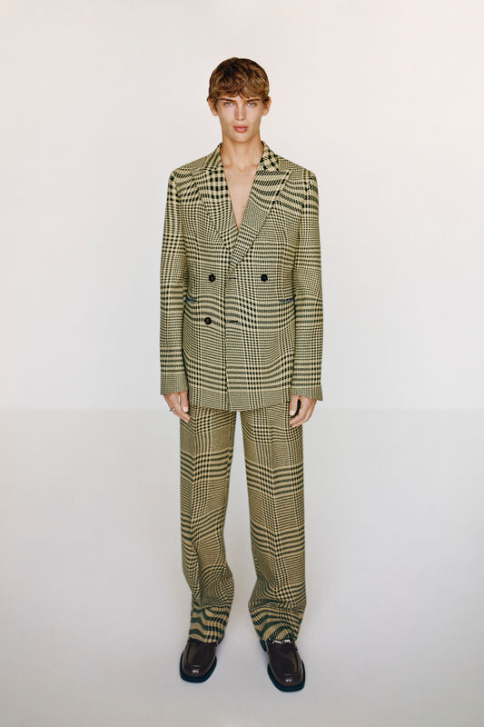 Burberry Resort PO S24 008