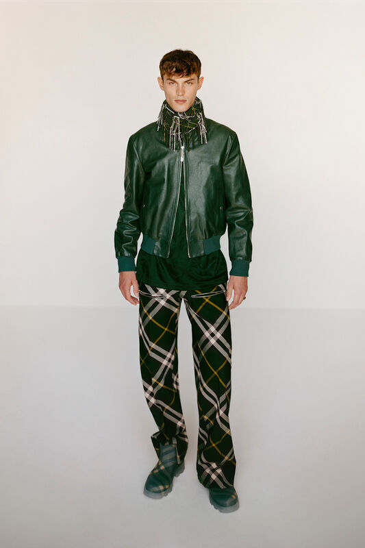 Burberry Resort PO S24 039