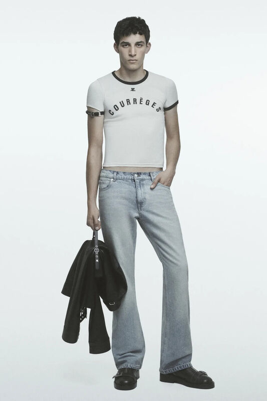 00007-courreges-spring-2024-menswear-credit-brand_7_11zon