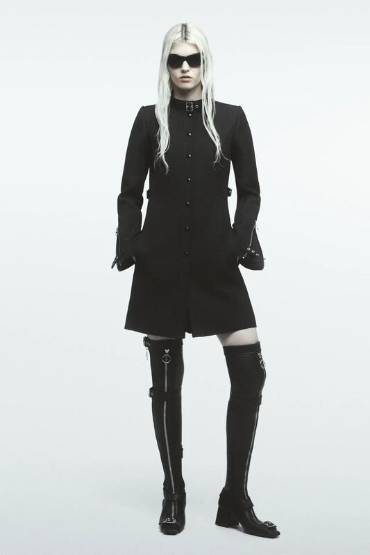 00009-courreges-spring-2024-menswear-credit-brand_9_11zon
