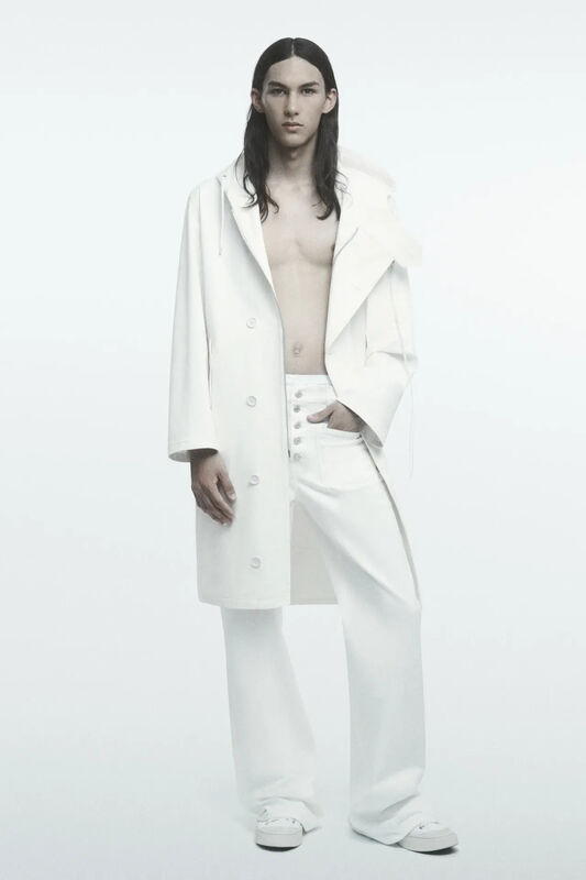 00017-courreges-spring-2024-menswear-credit-brand_17_11zon