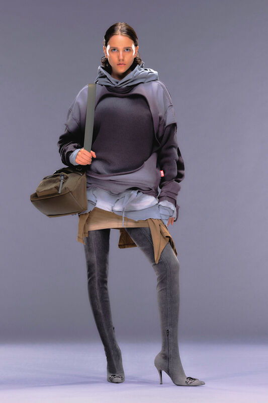 Diesel Resort PO S24 032