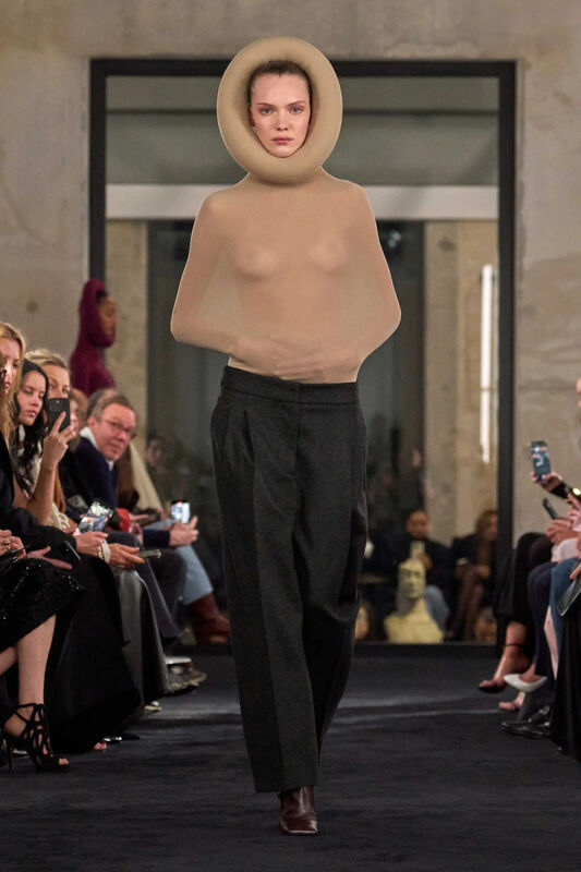 00002-alaia-fall-2025-ready-to-wear-credit-brand_22_11zon
