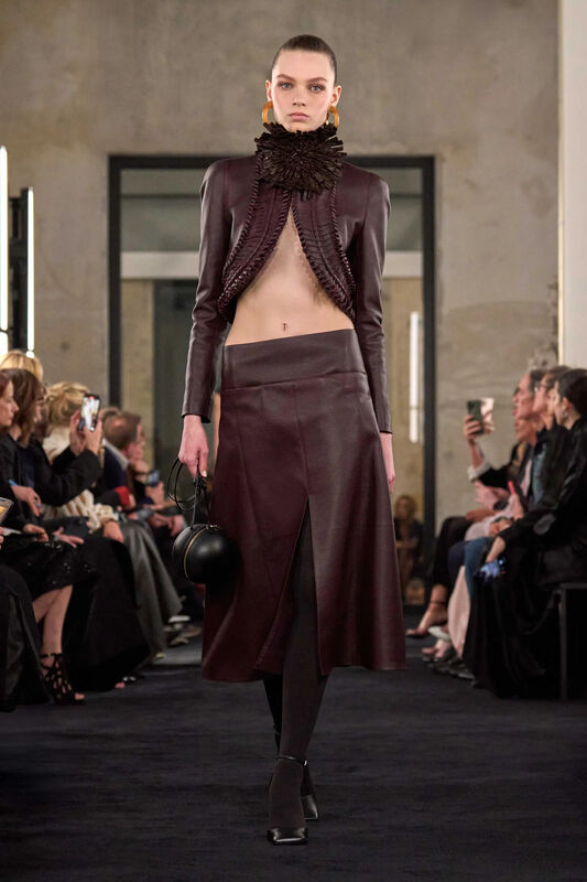 00029-alaia-fall-2025-ready-to-wear-credit-brand_37_11zon