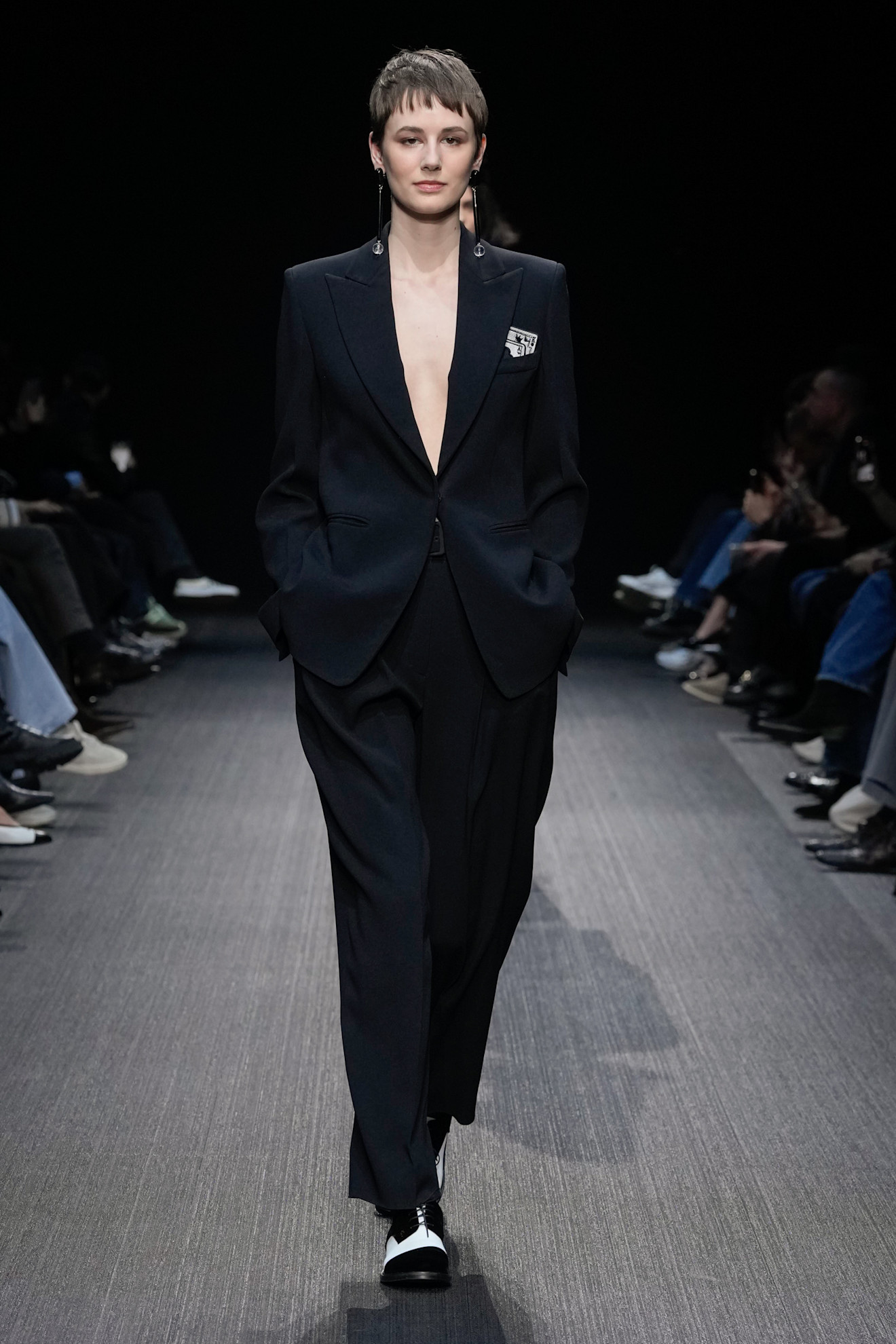 Emporio Armani F25 072
