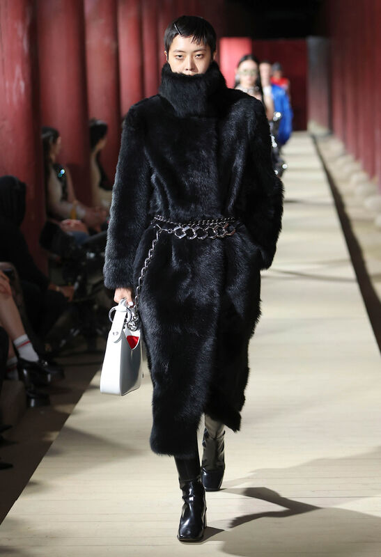 Gucci Resort PO S24 048