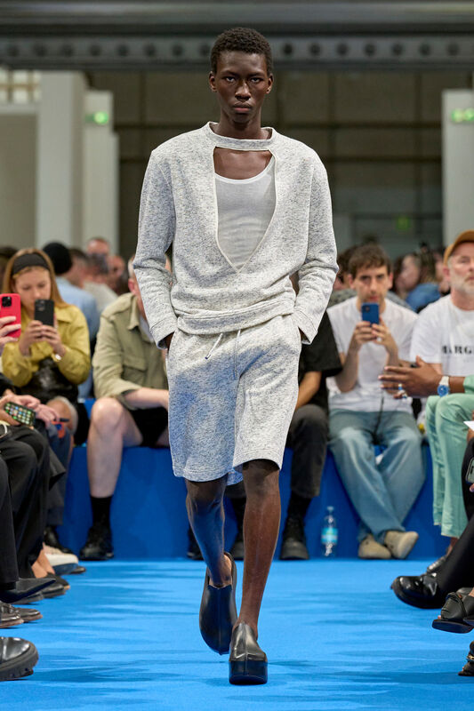 JW Anderson Resort S24 003