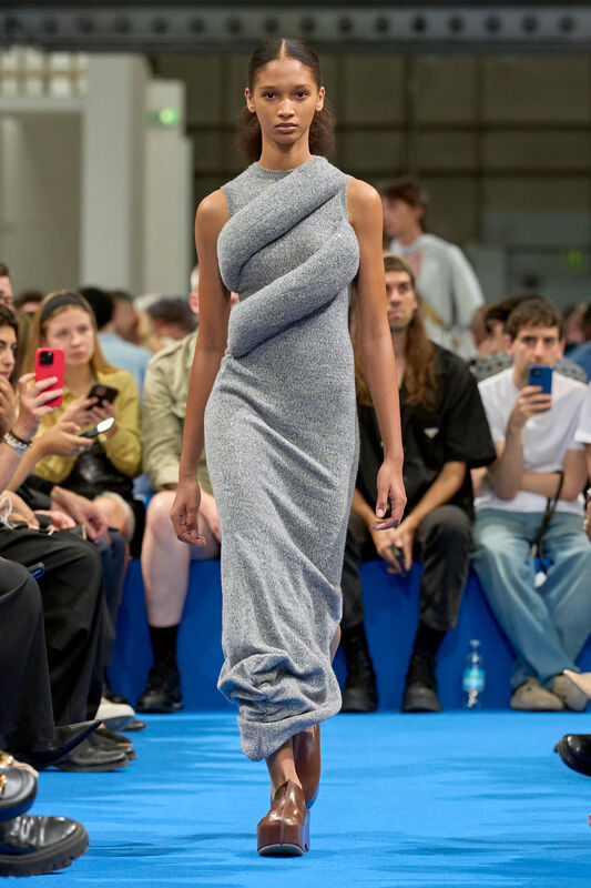 JW Anderson Resort S24 013