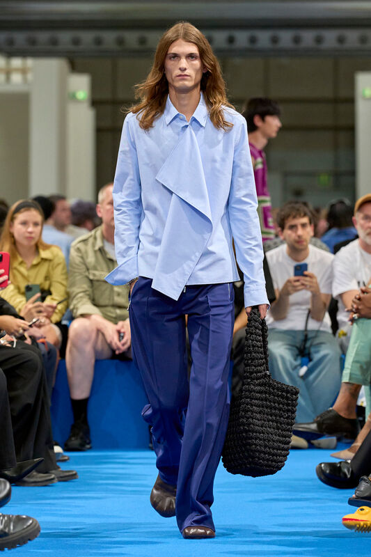 JW Anderson Resort S24 021
