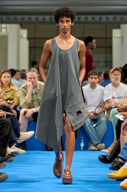 JW Anderson Resort S24 032
