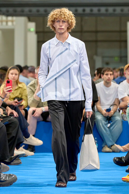 JW Anderson Resort S24 034
