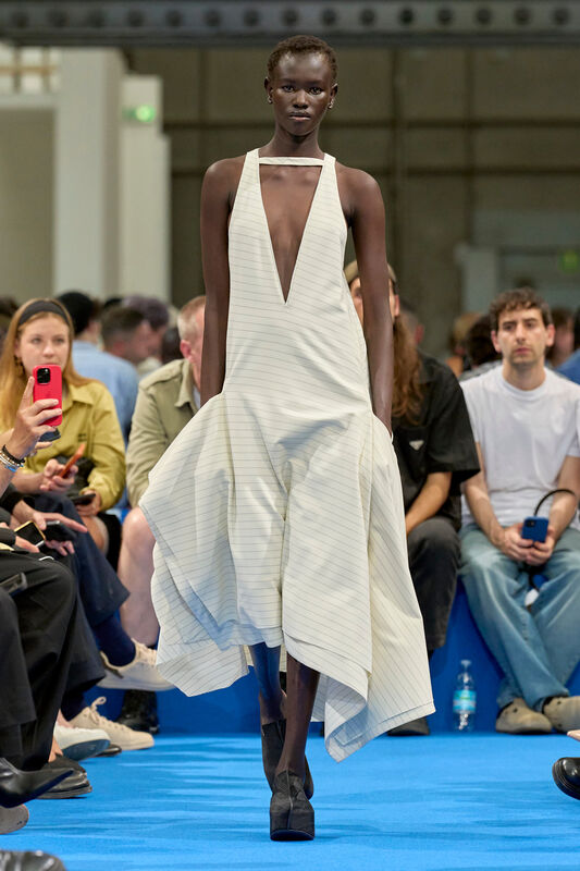 JW Anderson Resort S24 036