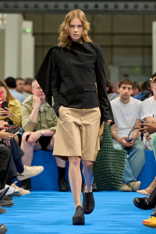 JW Anderson Resort S24 049