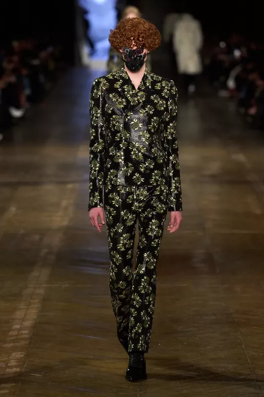 00040-alexander-mcqueen-fall-2025-ready-to-wear-credit-gorunway