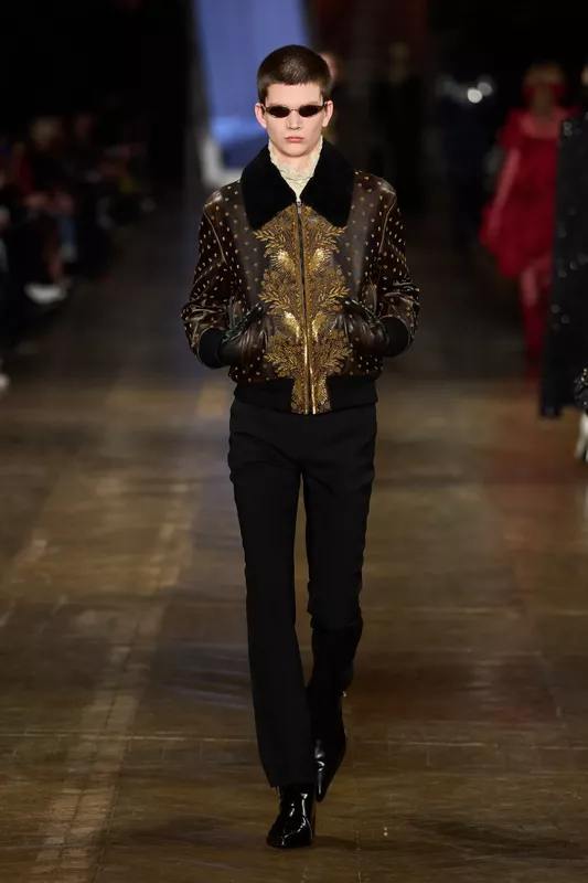 00048-alexander-mcqueen-fall-2025-ready-to-wear-credit-gorunway