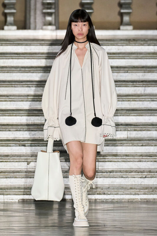 Max Mara Resort PO S24 008