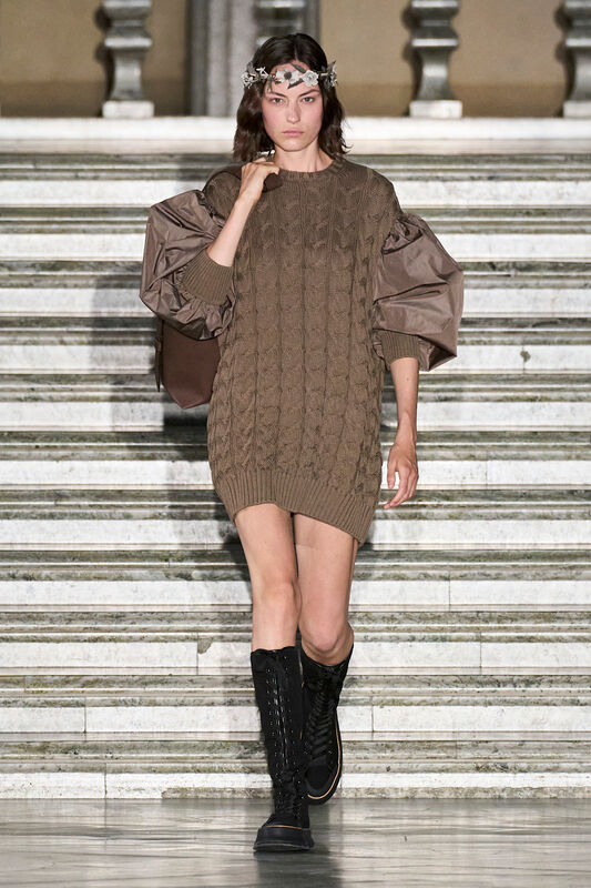 Max Mara Resort PO S24 035