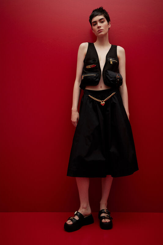 Moschino Resort PO S24 004