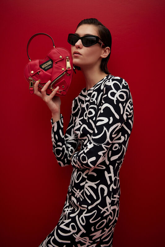 Moschino Resort PO S24 033