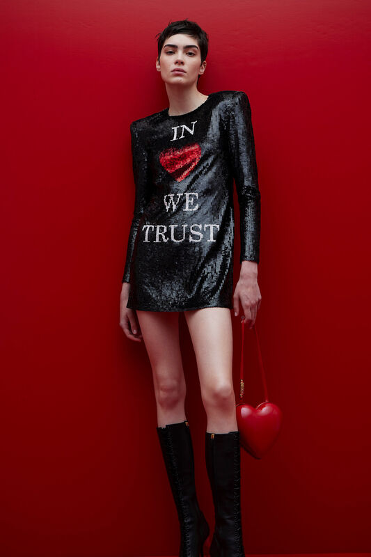 Moschino Resort PO S24 043
