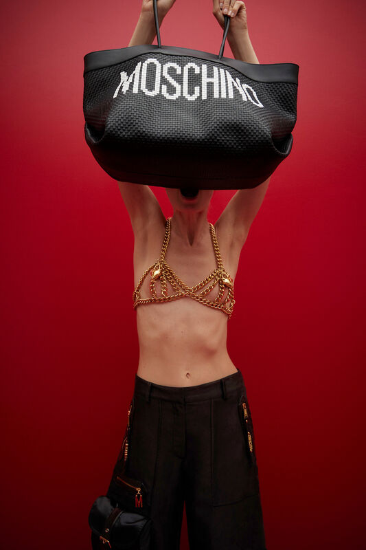 Moschino Resort PO S24 047