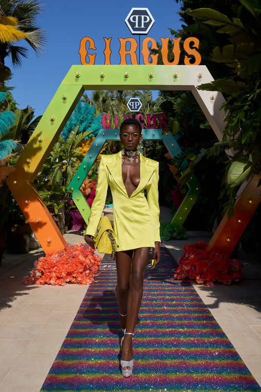 Plein Resort PO S24 003