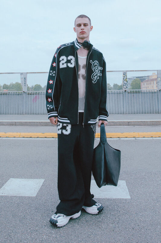 Off White Resort PO S24 008