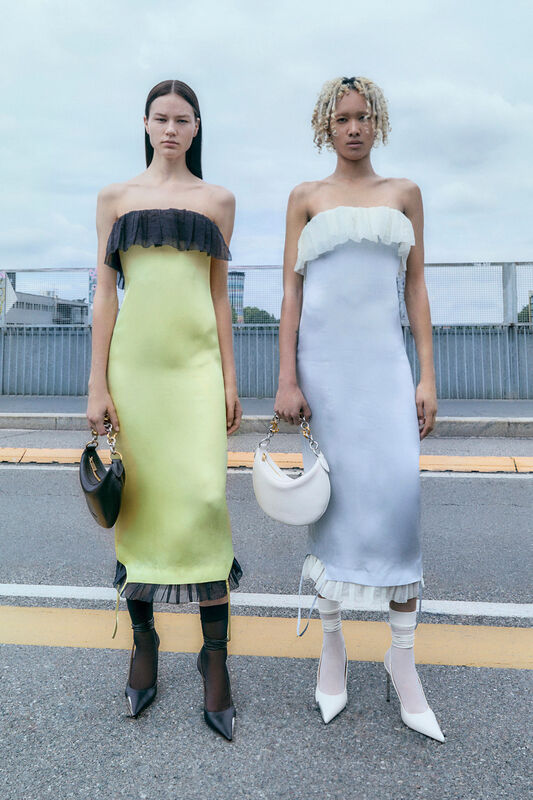 Off White Resort PO S24 019