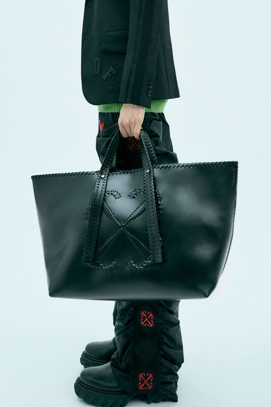 Off White Resort PO S24 042