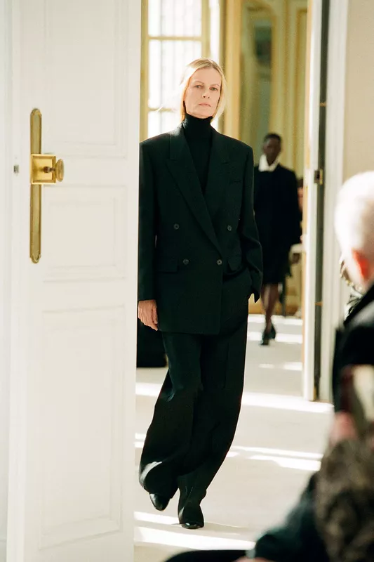 00023-the row-resort-2024-credit-brand