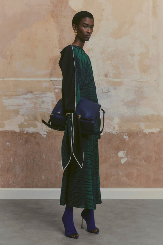 Victoria Beckham Resort PO S24 014
