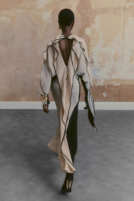 Victoria Beckham Resort PO S24 015