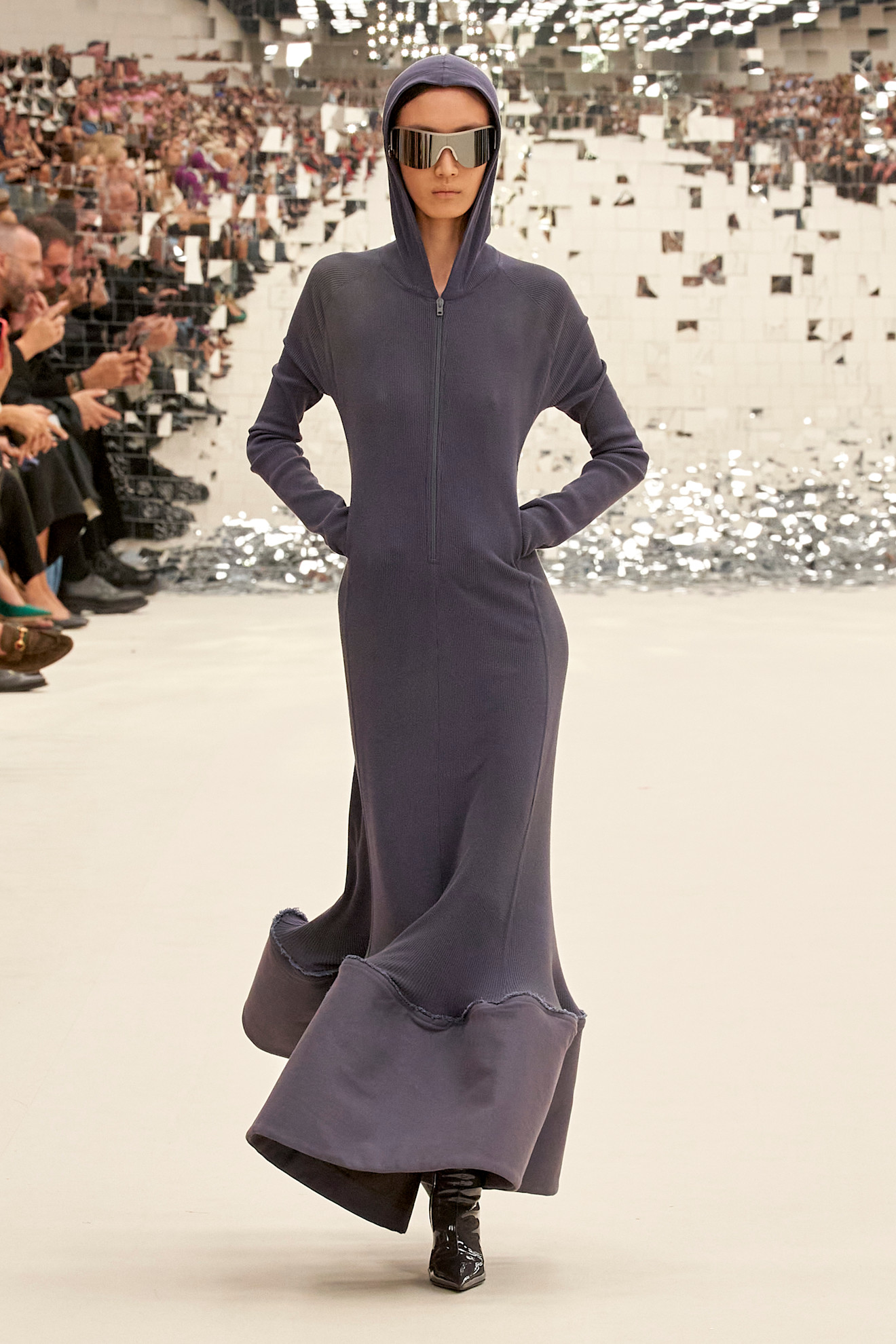 Acne S24 022