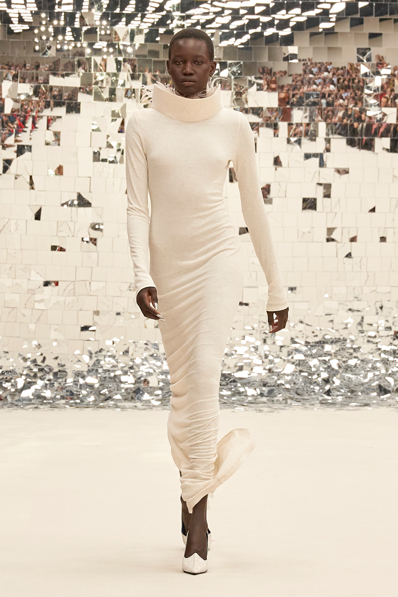Acne S24 047
