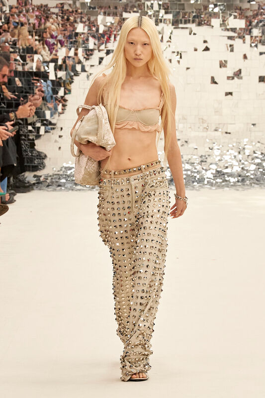 Acne S24 051