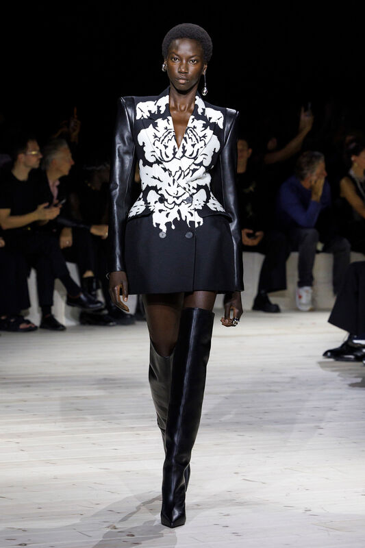 McQueen PO S24 028