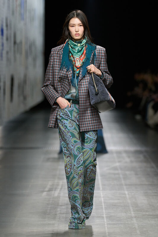 Etro F25 009