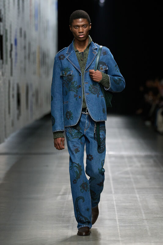 Etro F25 015